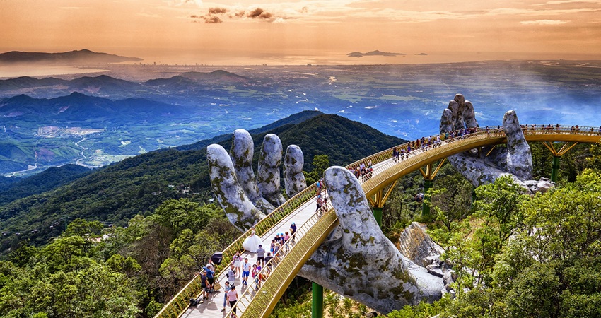 cau-vang-ba-na-hills.jpg cau-vang-ba-na-hills.jpg