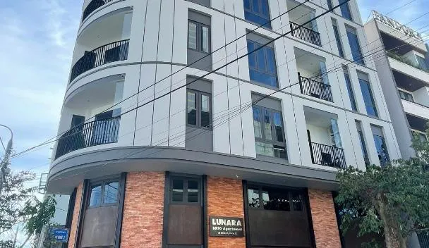 BRIO Lunara Apartment