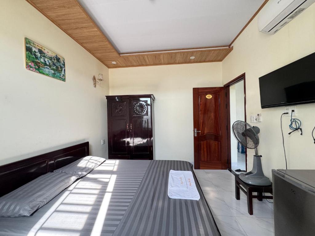 Phương Nhi Motel