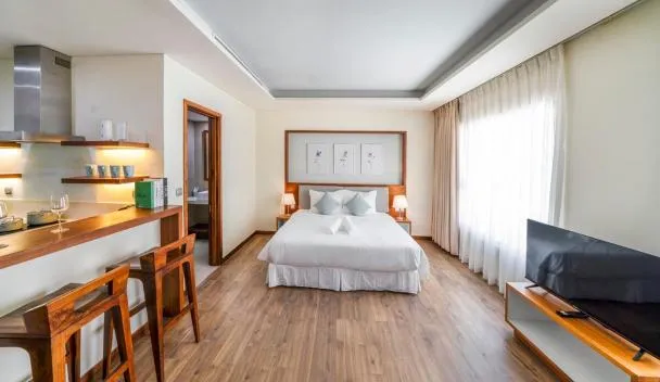1BR Studio A La Carte Hotel - Free Airport Pick up