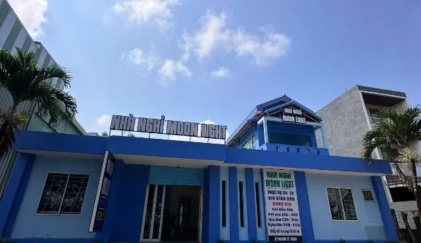 Nhà Nghỉ Moon Light
