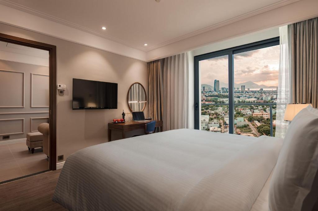 Da Nang Ocean View Luxury Apartment