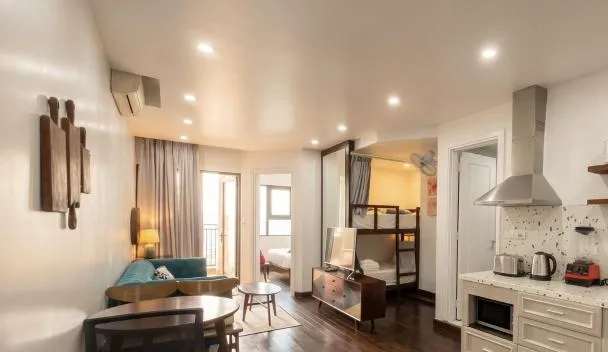 1 Bedroom with 2 more beds, 1 min walk to Beach