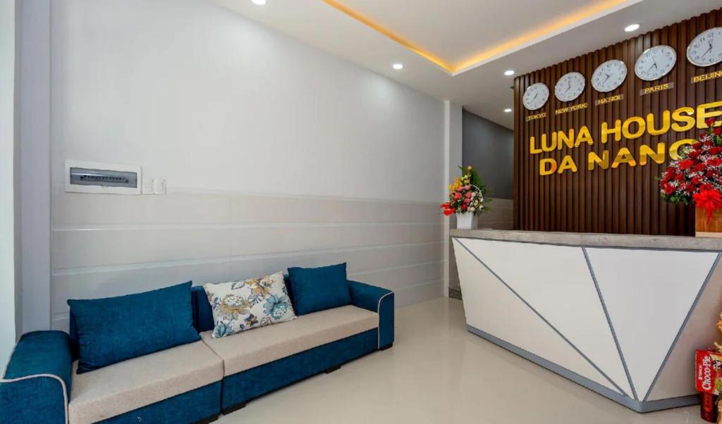 Luna House Hotel