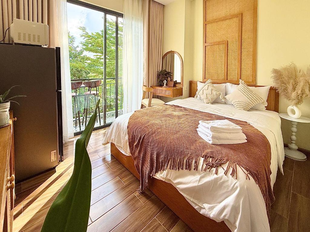 Nắng's Home & Studio