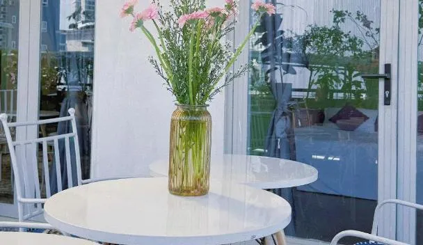 Cozy 2BR Retreat with Outdoor Living & Garden