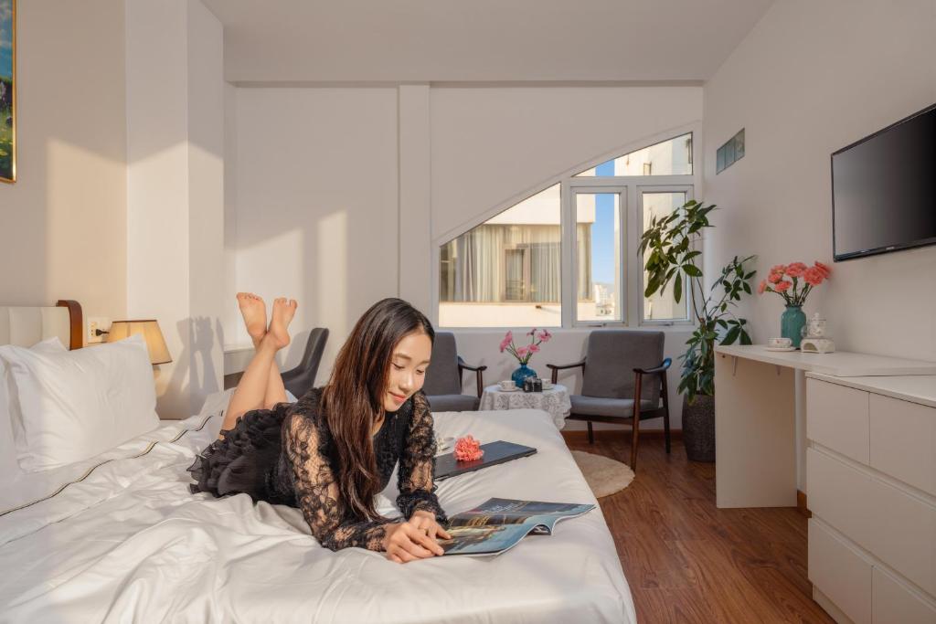 Miami Beach Hotel & Apartment