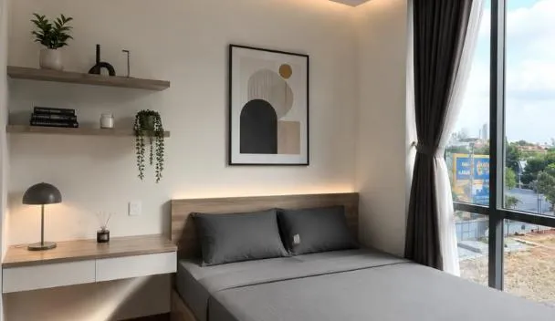 Cozy Modern Room With Large Window