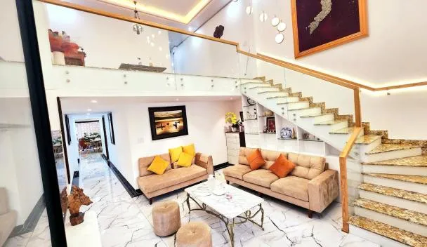 Min Sweet Home