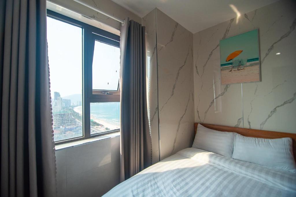 Apartment Facing The Sea - My Khe Beach Da Nang