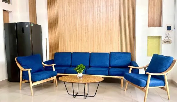 Nhà nguyên căn gần biển